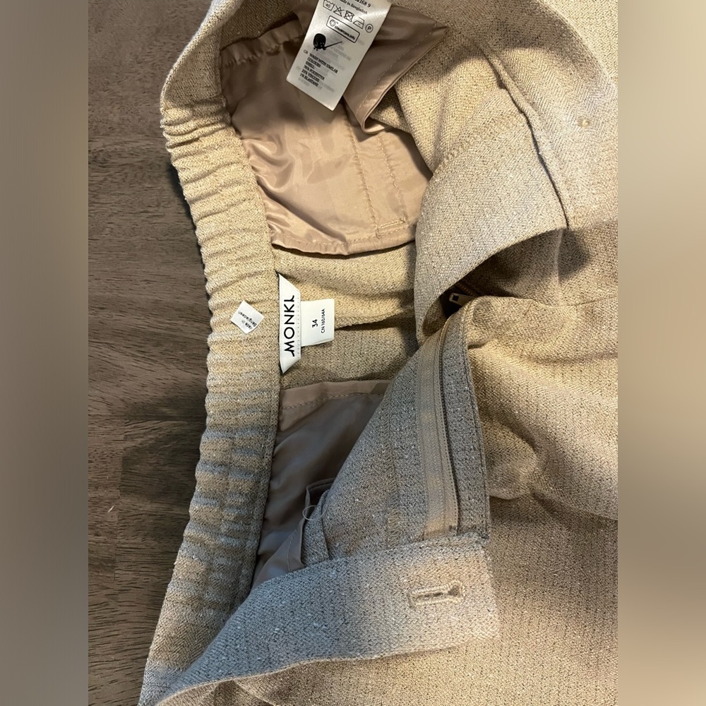 Beige trousers